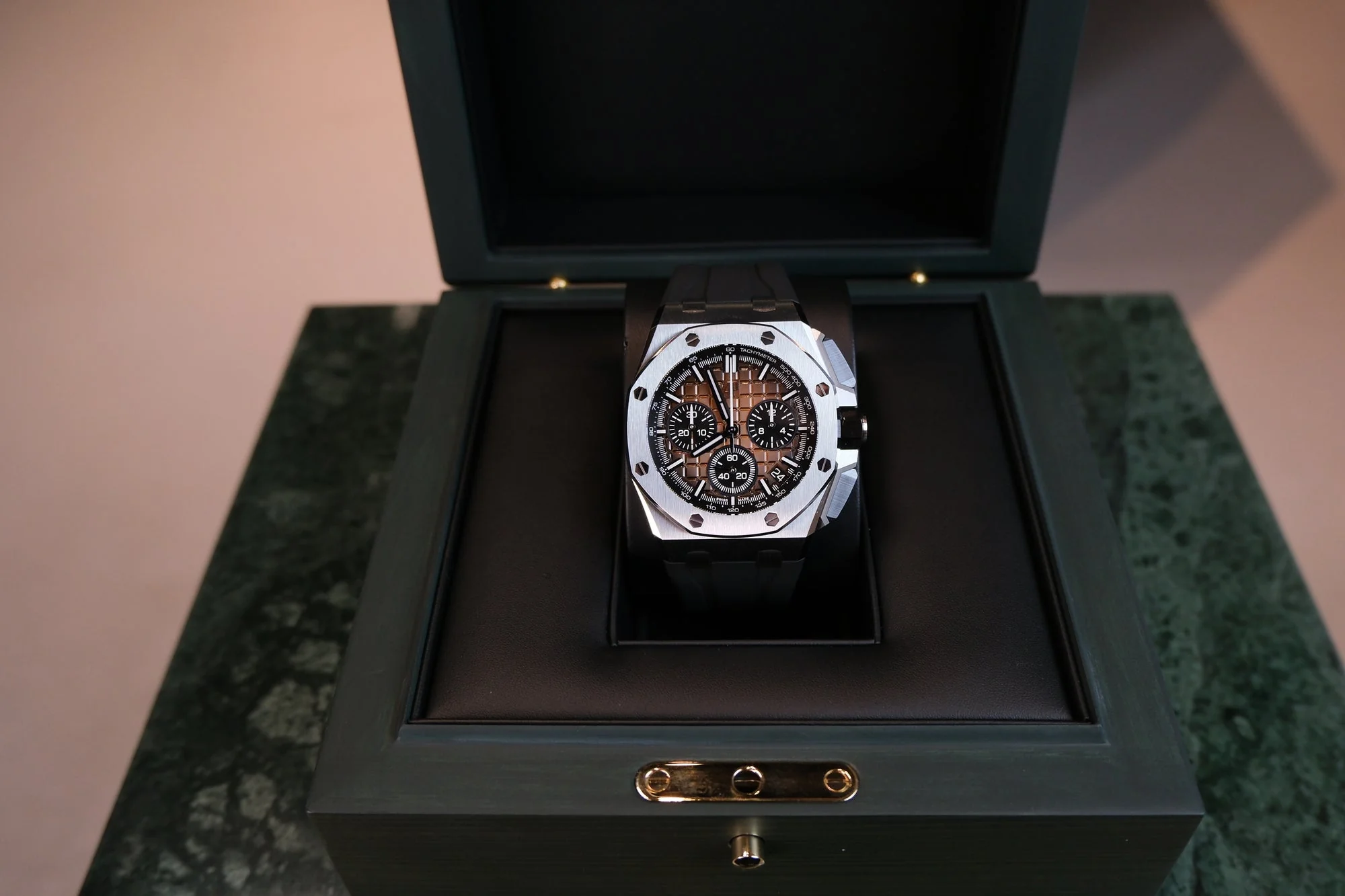 Audemars Piguet Royal Oak Offshore (Brown Dial) - Image 5
